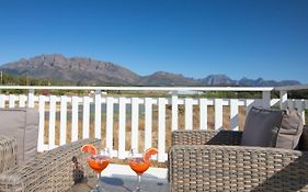 Sweetwater Guesthouse